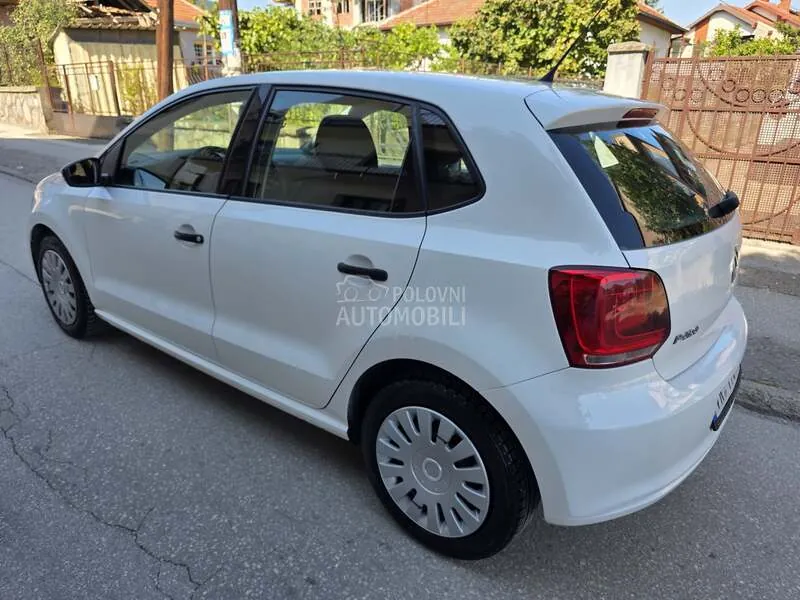 Volkswagen Polo 2012 photo 5