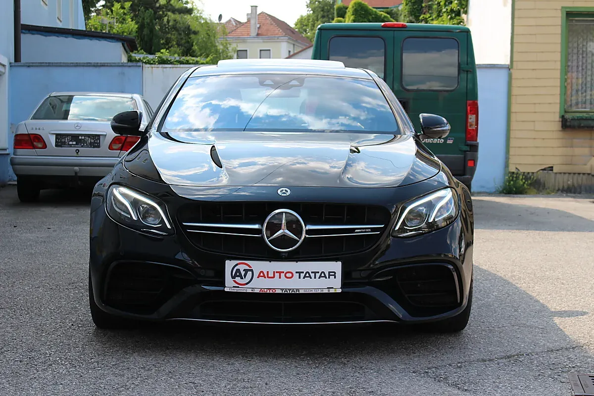 Mercedes-Benz E-Class 2017 photo 3