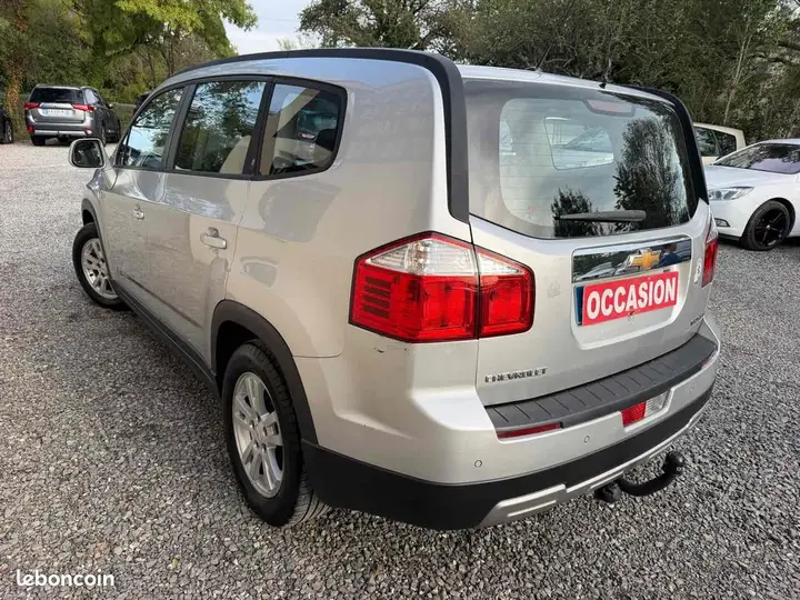 Chevrolet Orlando 2012 photo 2