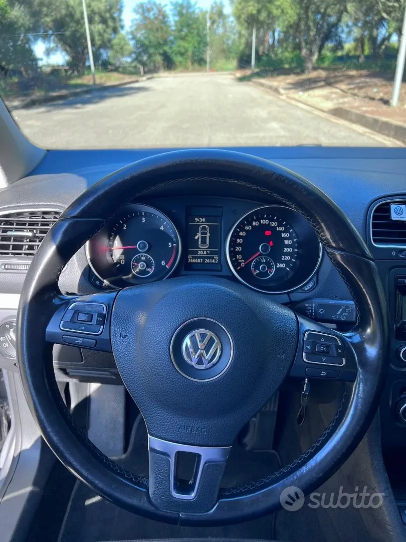 Volkswagen Golf 2009 photo 3