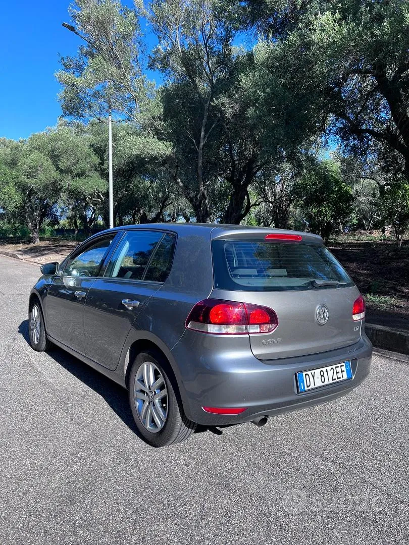 Volkswagen Golf 2009 photo 4