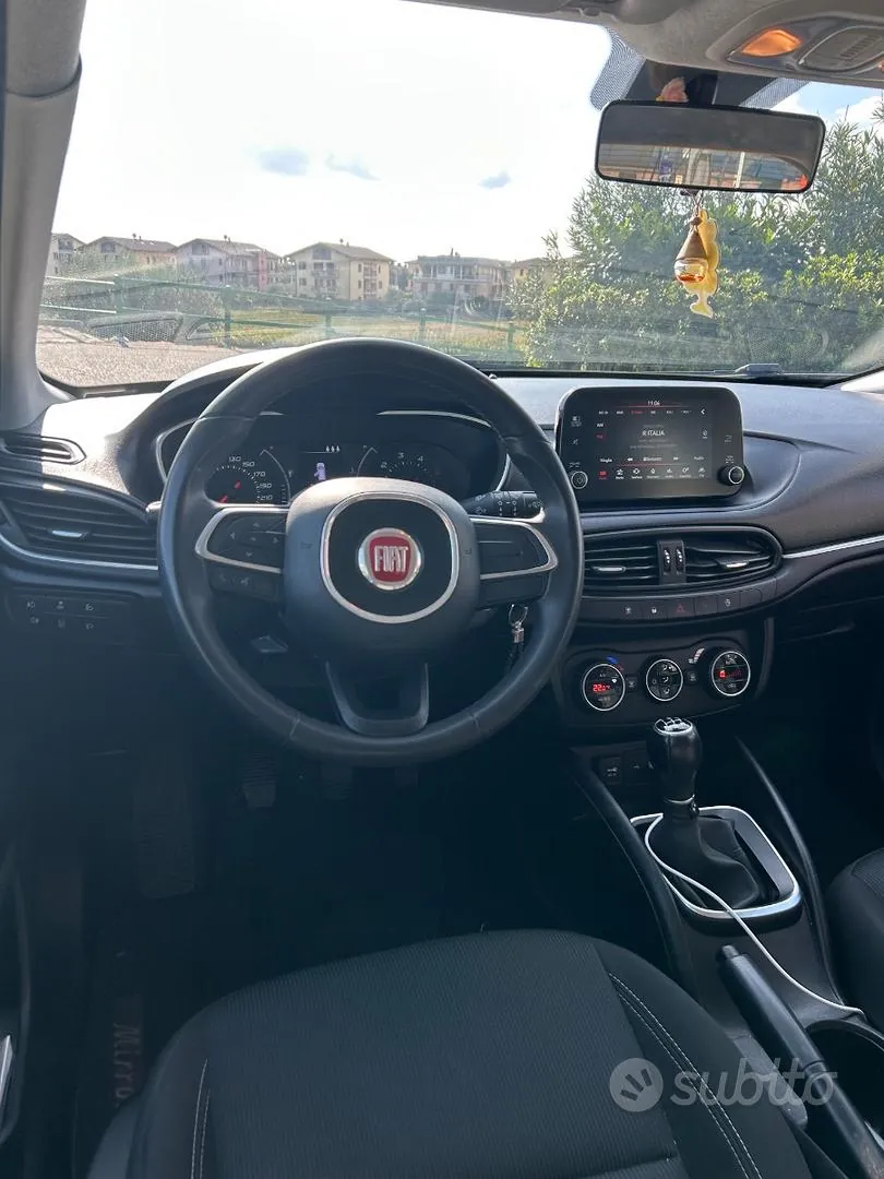 Fiat Tipo 2023 photo 3
