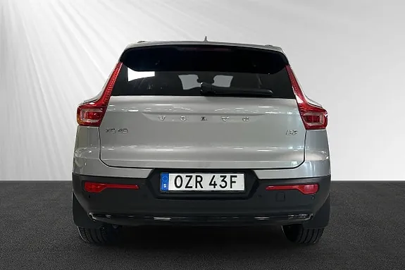 Volvo Xc40 2025 photo 2