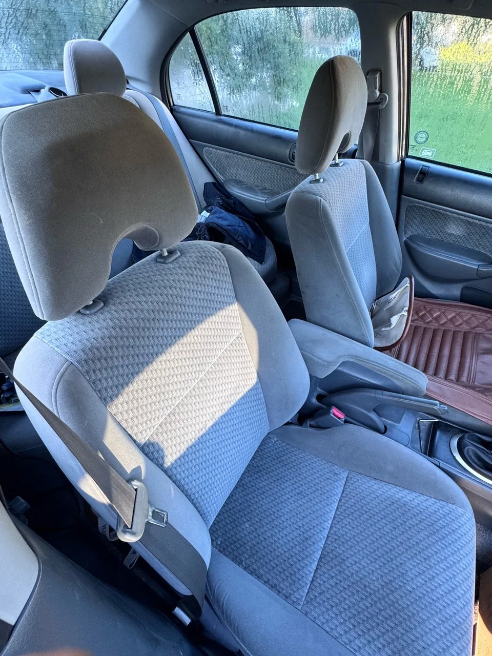 Honda Civic 2005 photo 2