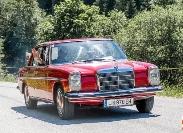 Mercedes-Benz Sonstige