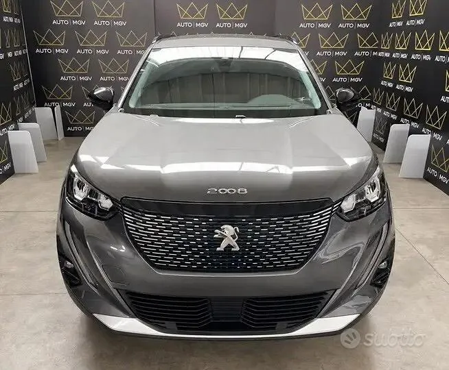 Peugeot 2008 2022 photo 2