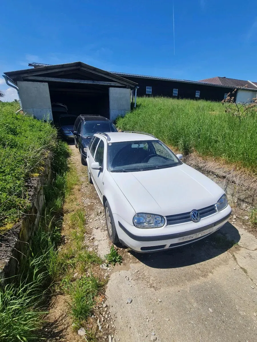 Volkswagen Golf 2005 photo 2
