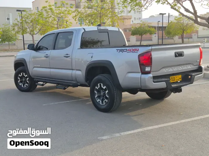 Toyota Tacoma 2018 photo 4