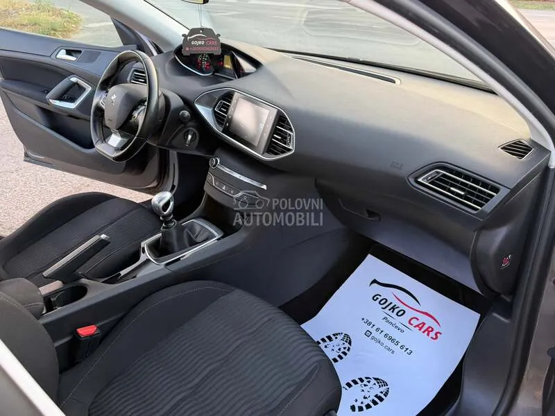 Peugeot 308 2016 photo 3