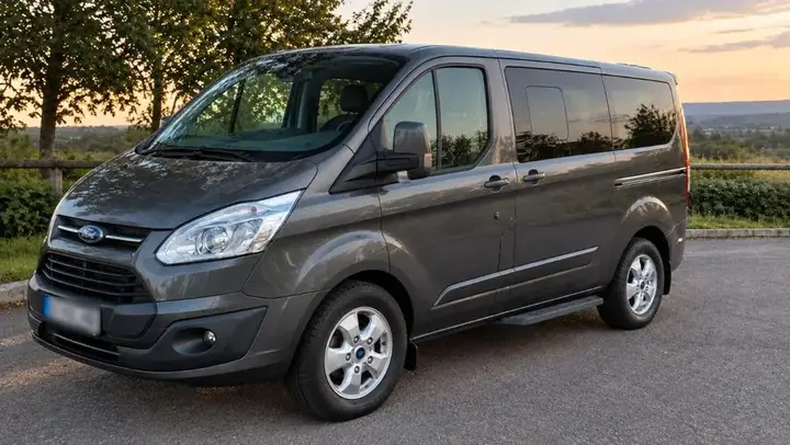 Ford Tourneo Custom