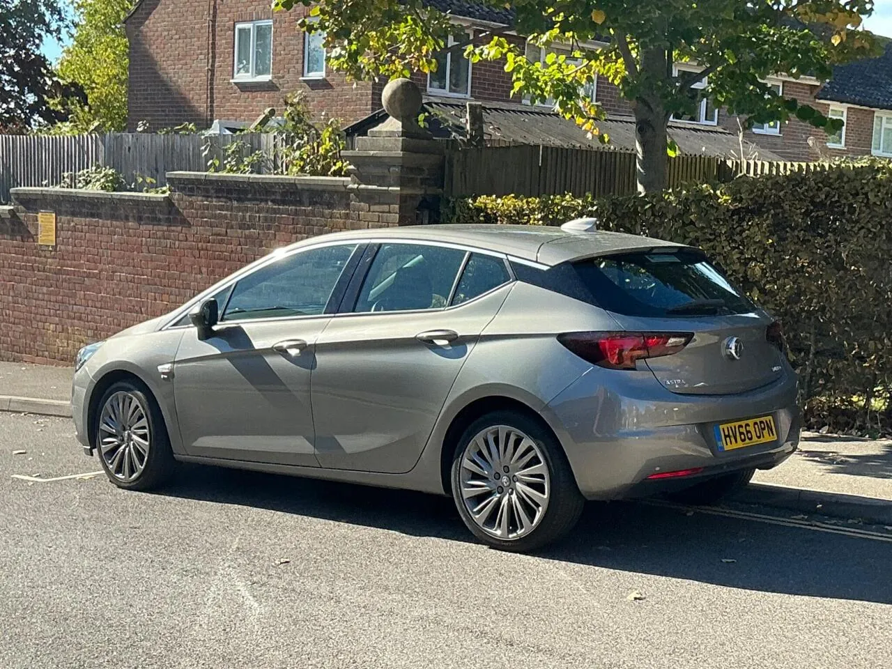 Vauxhall Astra 2017 photo 4