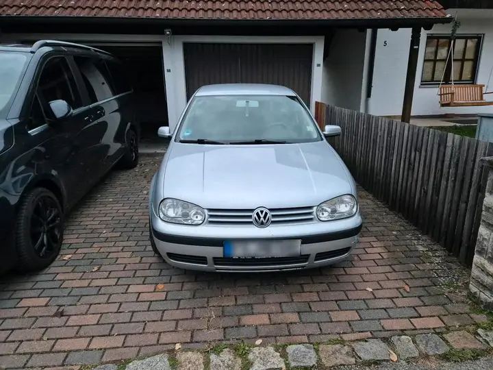 Volkswagen Golf 4
