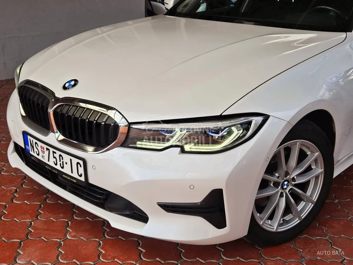 BMW 320 2019 photo 2