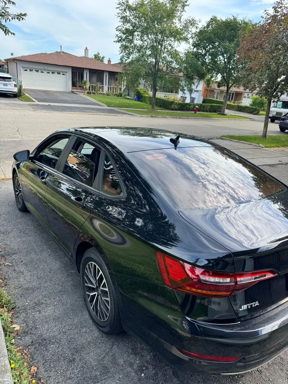 Volkswagen Jetta 2019 photo 2