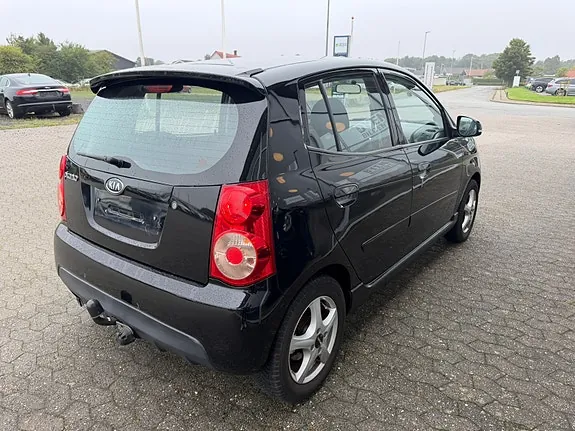 Kia Picanto 2010 photo 4