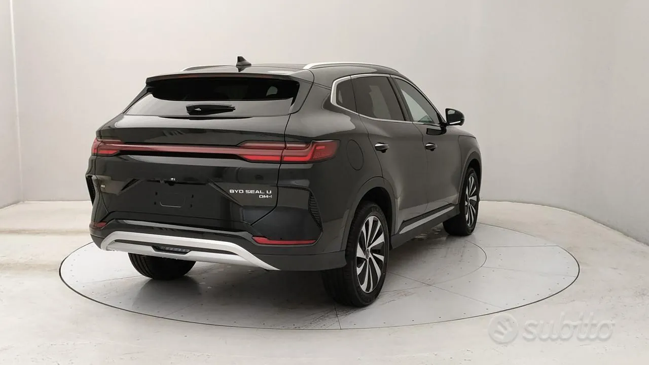 BYD Seal U 2026 photo 5
