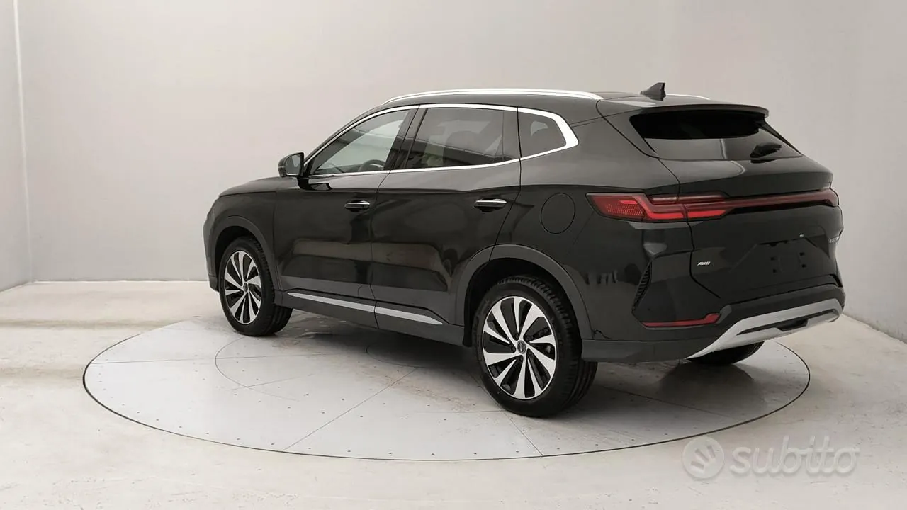 BYD Seal U 2026 photo 3