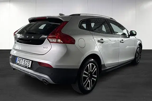 Volvo V40 Cross Country 2018 photo 4