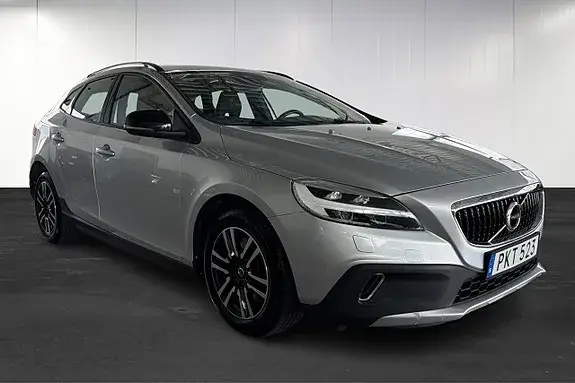 Volvo V40 Cross Country 2018 photo 2