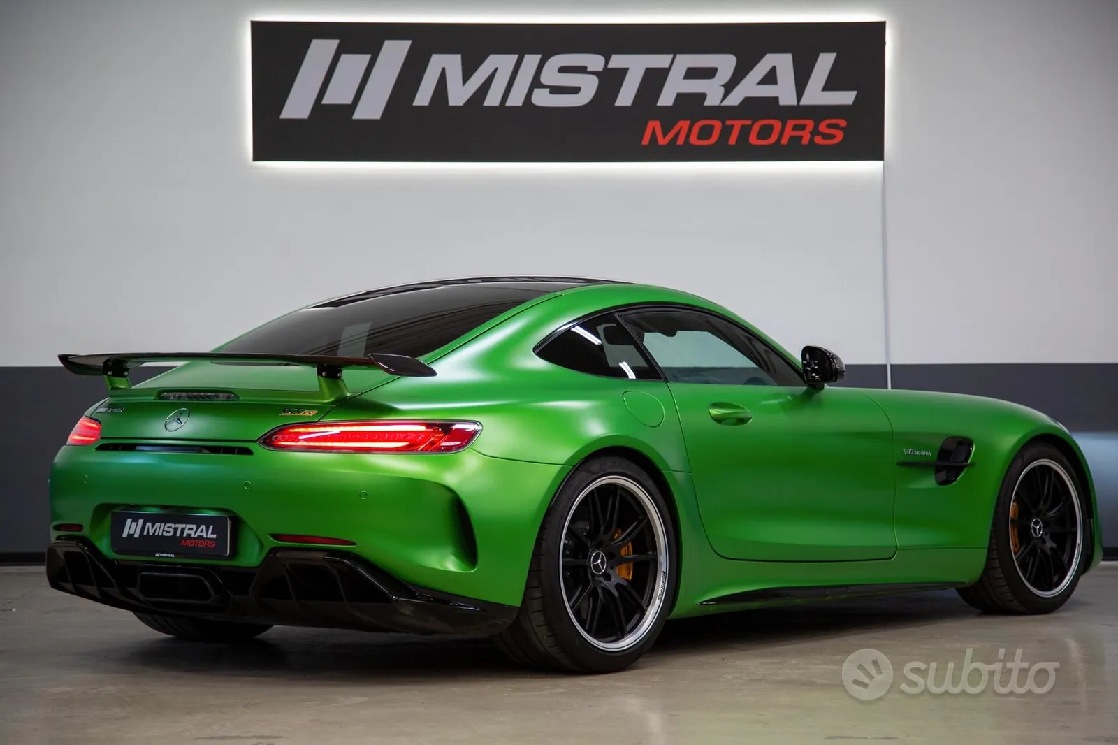 Mercedes-Benz Amg Gt 2017 photo 4