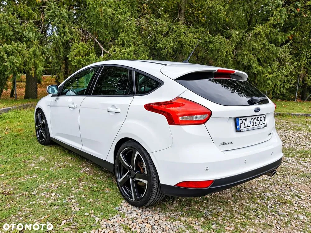 Ford Focus 2016 photo 4