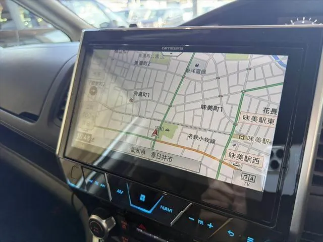 Nissan Serenade 2018 photo 4
