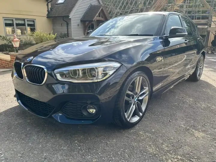 BMW 1 Series 2018 photo 2
