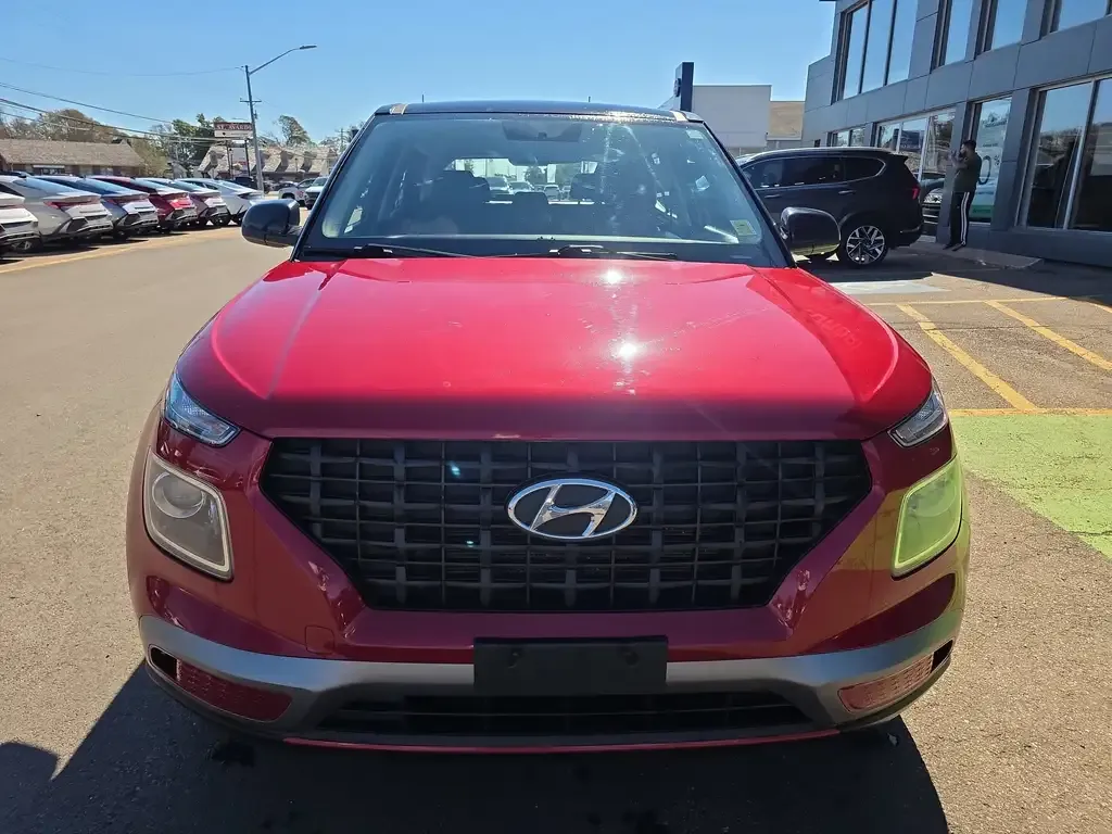 Hyundai Venue 2021 photo 2