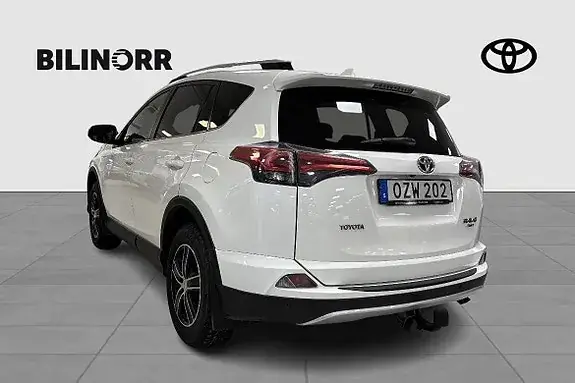 Toyota Rav4 2016 photo 2