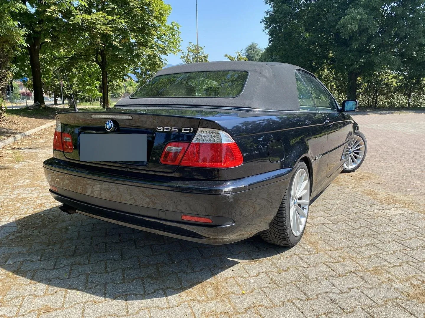 BMW 3 Series 2003 photo 3