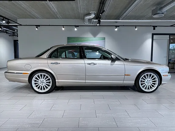 Jaguar Xj 2005 photo 4