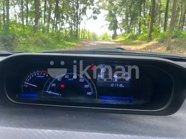 Suzuki Wagon R 2017 photo 3
