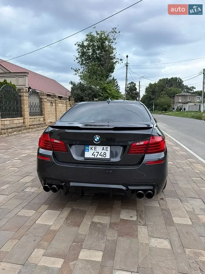 BMW 5 Series 2016 photo 4