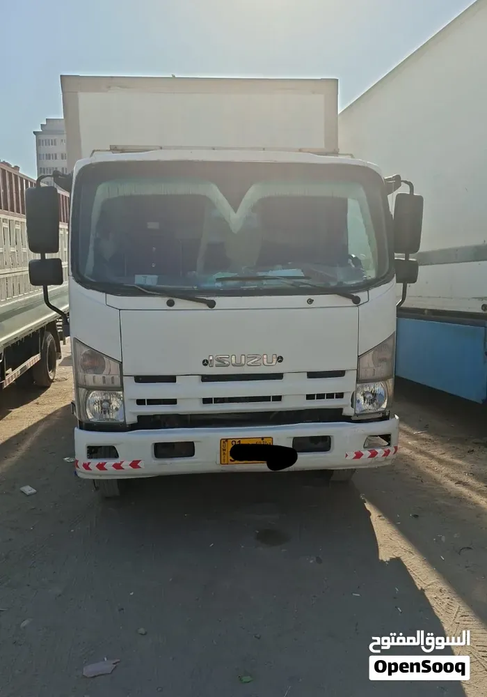 Isuzu 2012 2012 photo 5