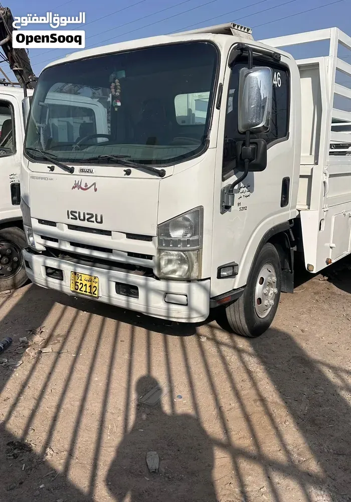 Isuzu 2012 2012 photo 3