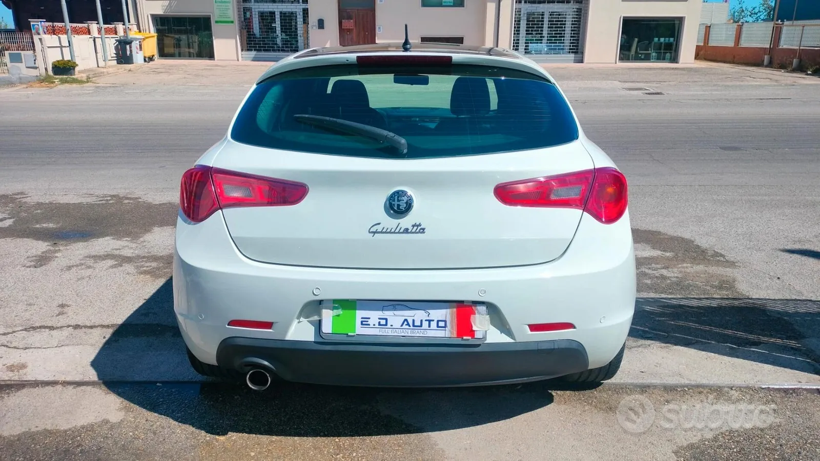 Alfa Romeo Giulietta 2011 photo 5