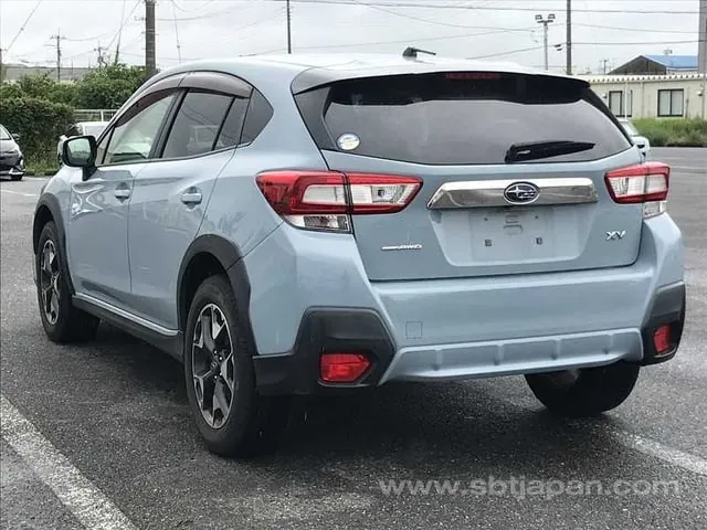 Subaru Xv 2017 photo 3