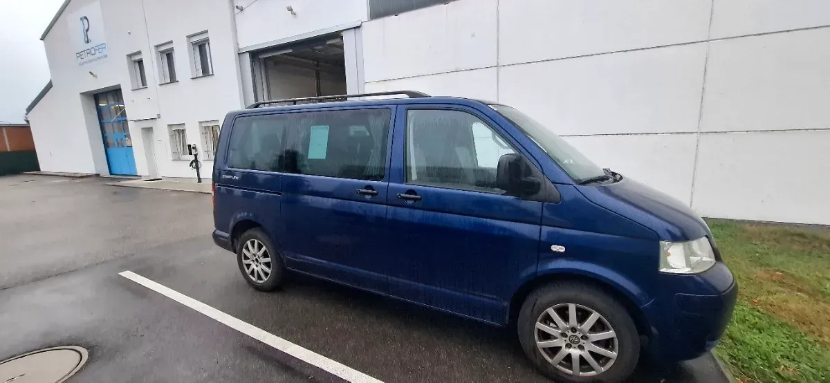 Volkswagen T5 2008 photo 3
