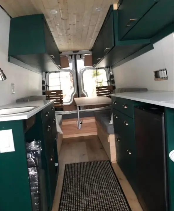 Dodge Sprinter 2009 photo 2