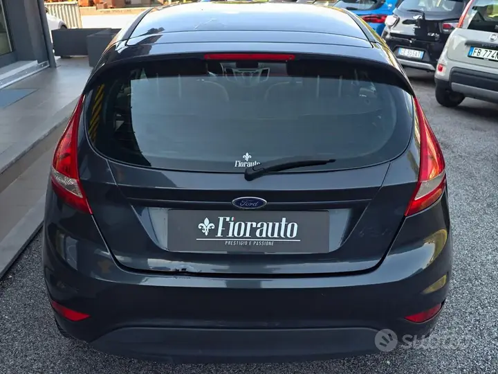 Ford Fiesta 2009 photo 4