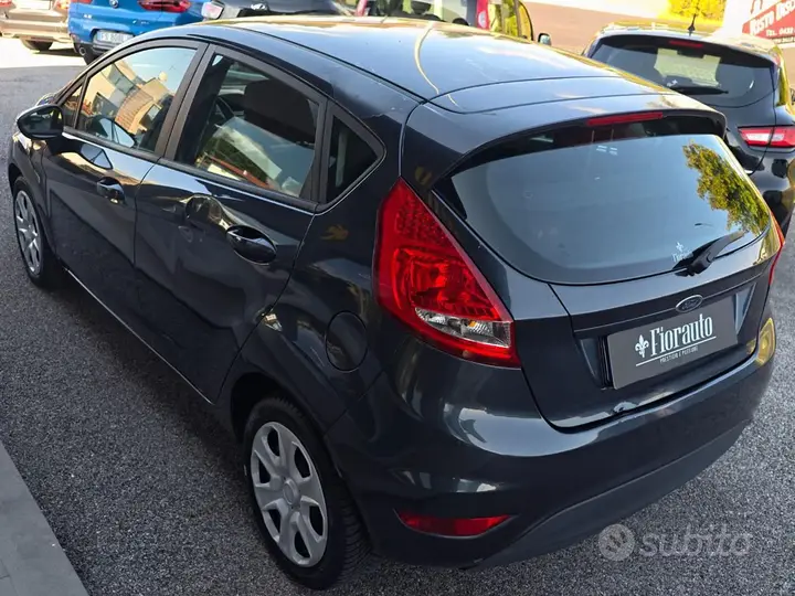 Ford Fiesta 2009 photo 5