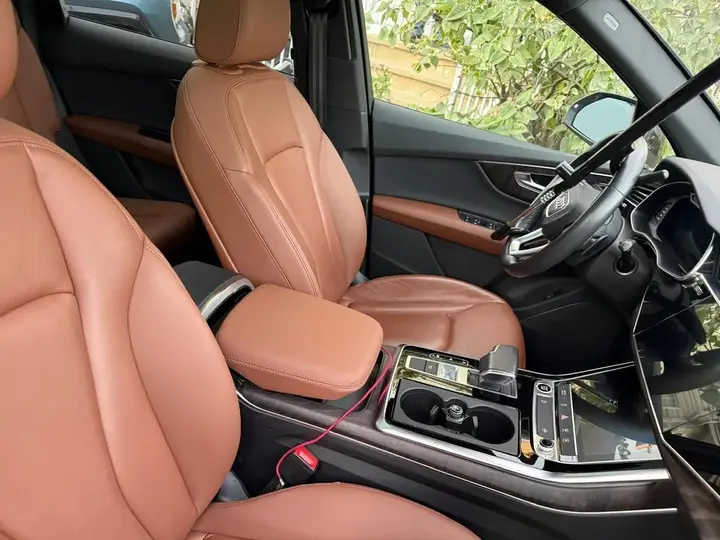 Audi Q7 2022 photo 4