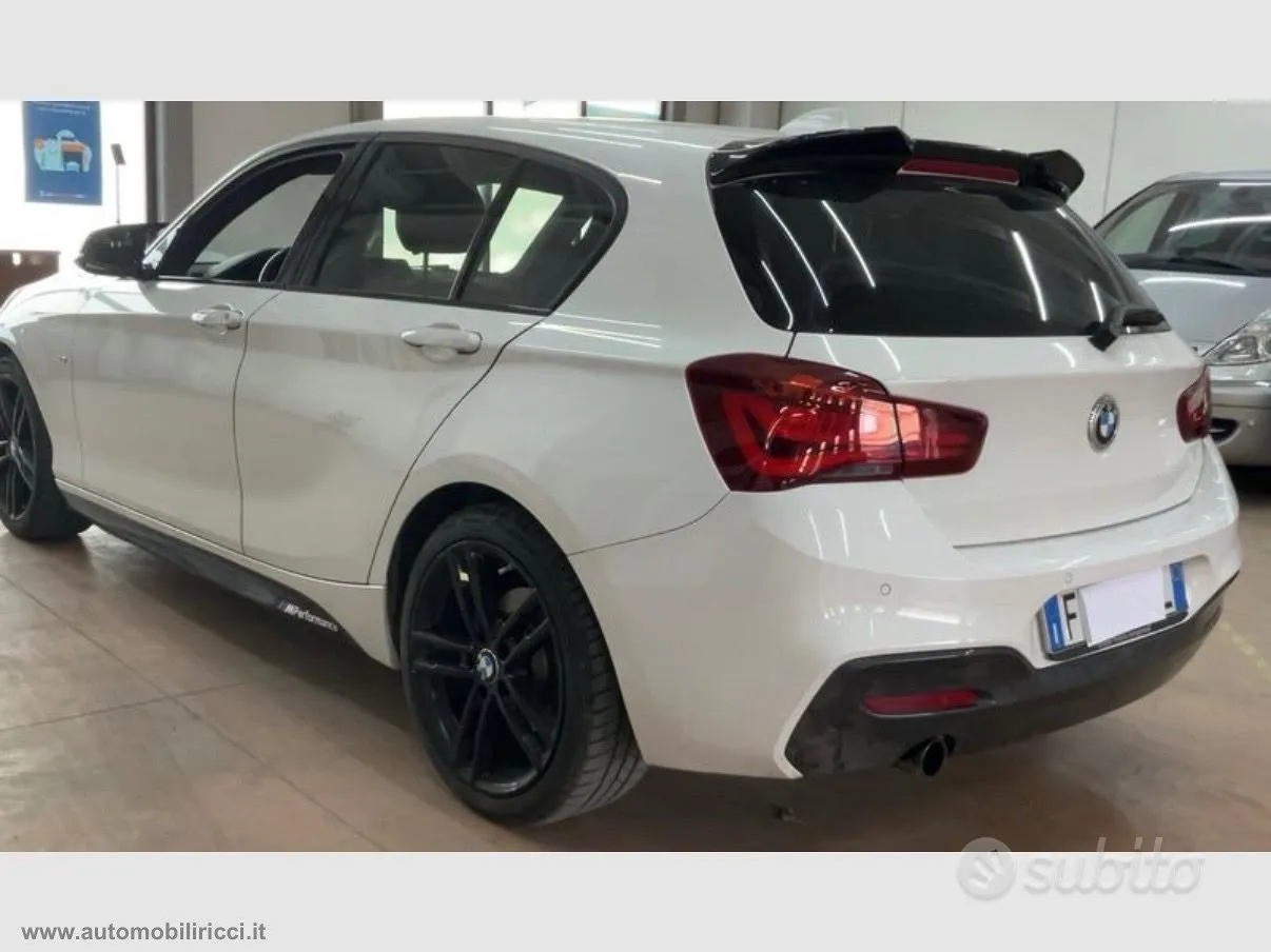 BMW 116I 2018 photo 2