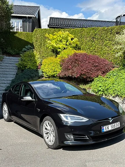 Tesla Model S 2016 photo 3