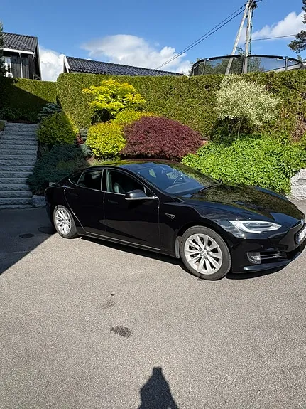 Tesla Model S 2016 photo 4