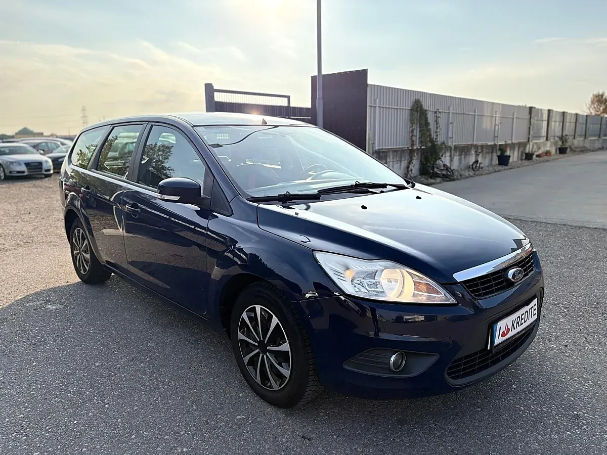 Ford Focus 2009 photo 2