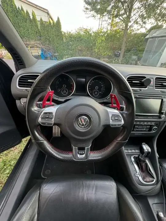 Volkswagen Golf Gti 2010 photo 3