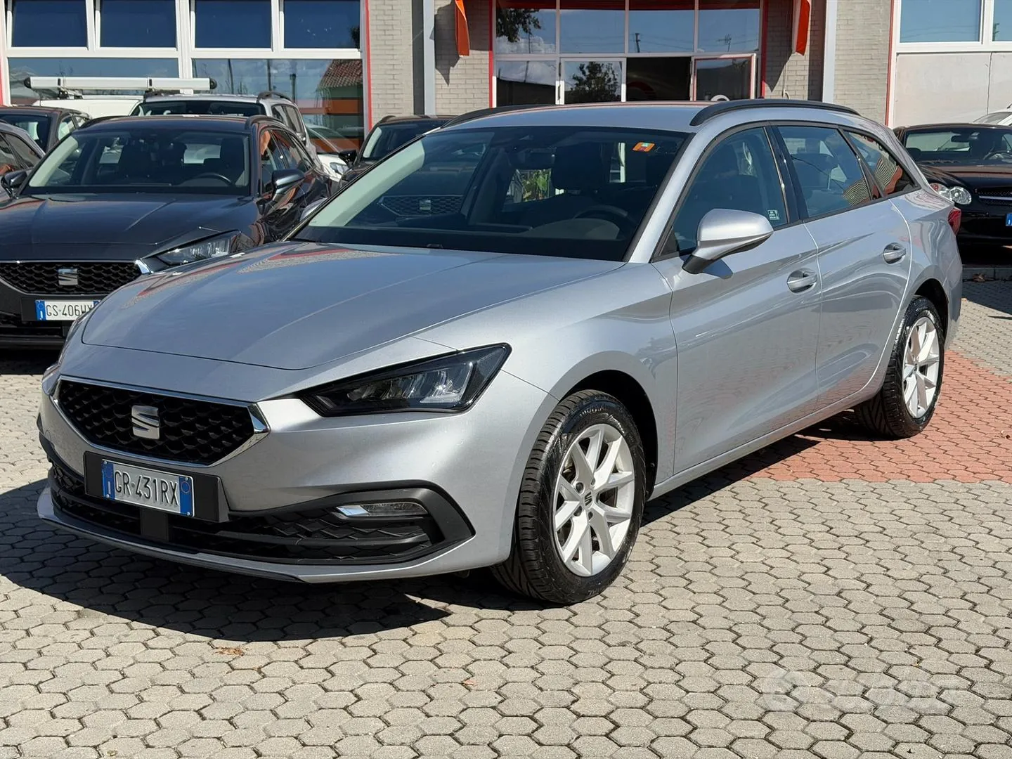 Seat Leon 2023 photo 3