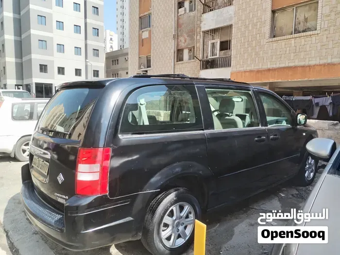 Chrysler Grand Voyager 2010 photo 3