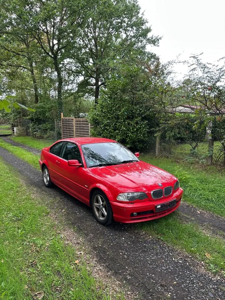 BMW 320I